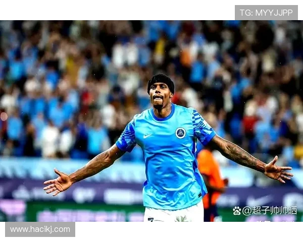 外媒曝浙江队天价签约！罗马尼亚国脚年薪 170 万欧元创队史纪录(1)